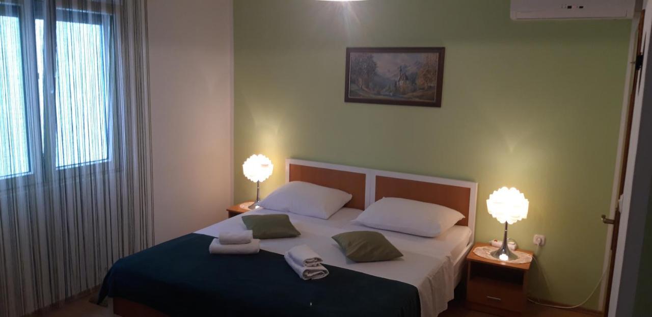 Guest House Ana Zadar Exterior foto